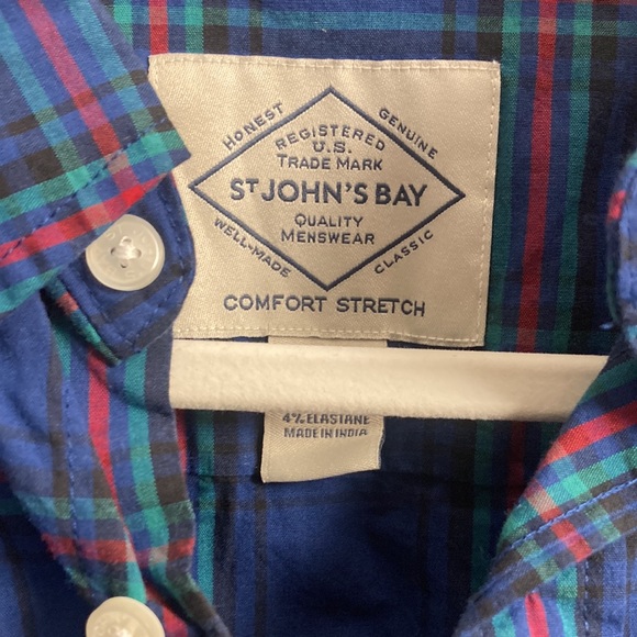 Bundle !$ 40 for both size small - Picture 9 of 11